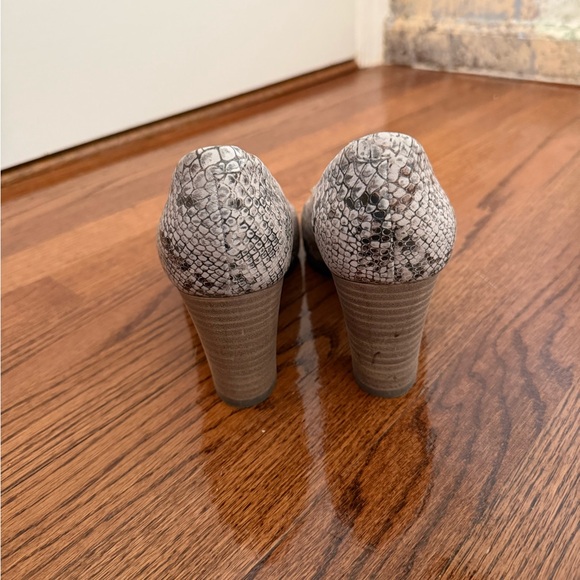 Geox Snakeskin Peep-Toe Block Heels - Picture 4 of 6